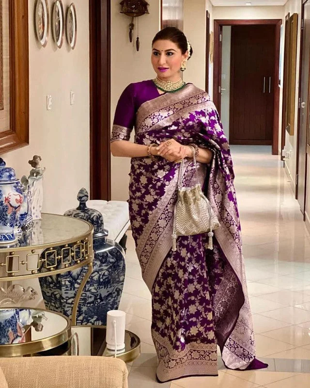 Women Banarasi Silk Woven Saree With Blouse Piece Frilled Cuff Blouse