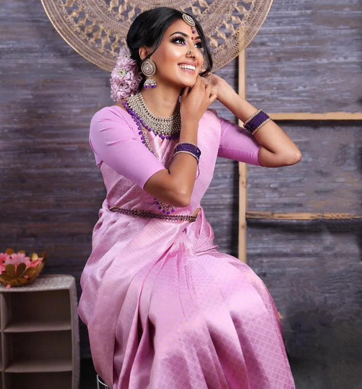 Women Banarasi Silk Woven Saree With Blouse Piece Modern Work Blouse