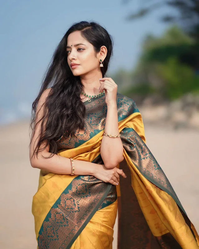 Women Banarasi Silk Woven Saree With Blouse Piece High Neck Blouse