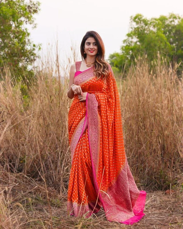 Women Banarasi Silk Woven Saree With Blouse Piece Relaxed Fit Blouse