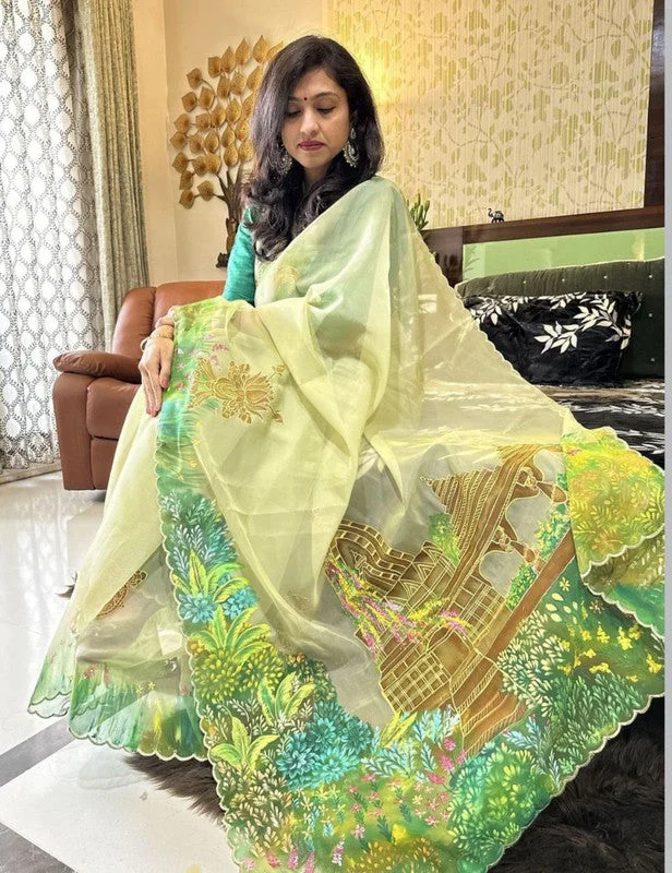 Women's Organza Digital print Aari Work Green Saree With Blouse Piece Smart Casual Blouse