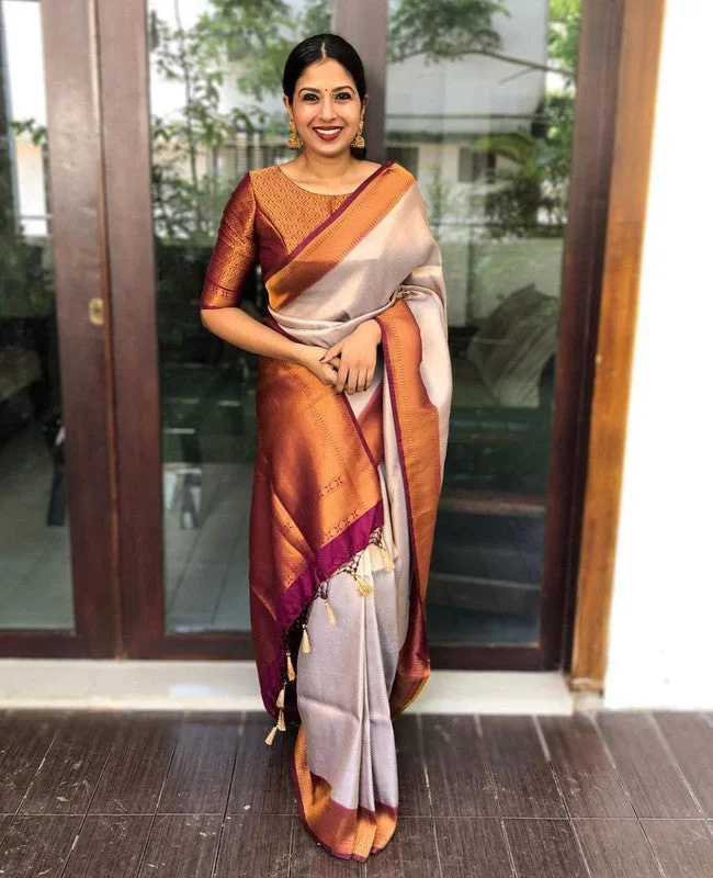 Women Banarasi Silk Woven Saree With Blouse Piece Gathered Detail Blouse