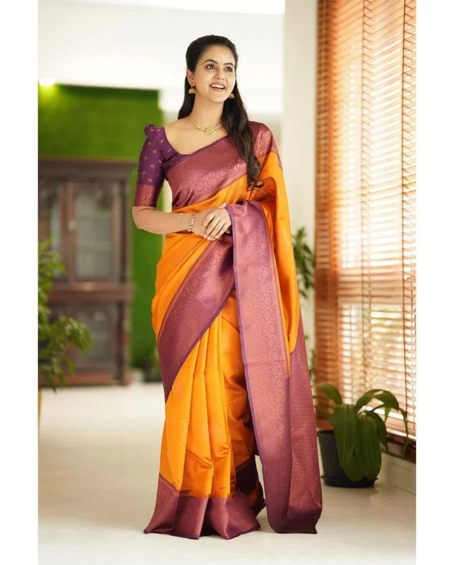 Women Banarasi Silk Woven Saree With Blouse Piece Lightweight Floral Blouse