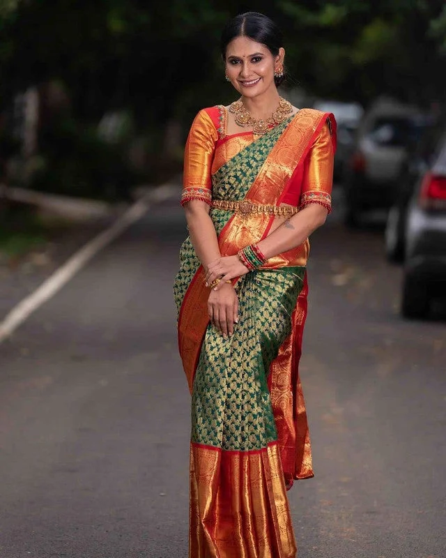 Women Banarasi Silk Woven Saree With Blouse Piece Puff Sleeve Blouse