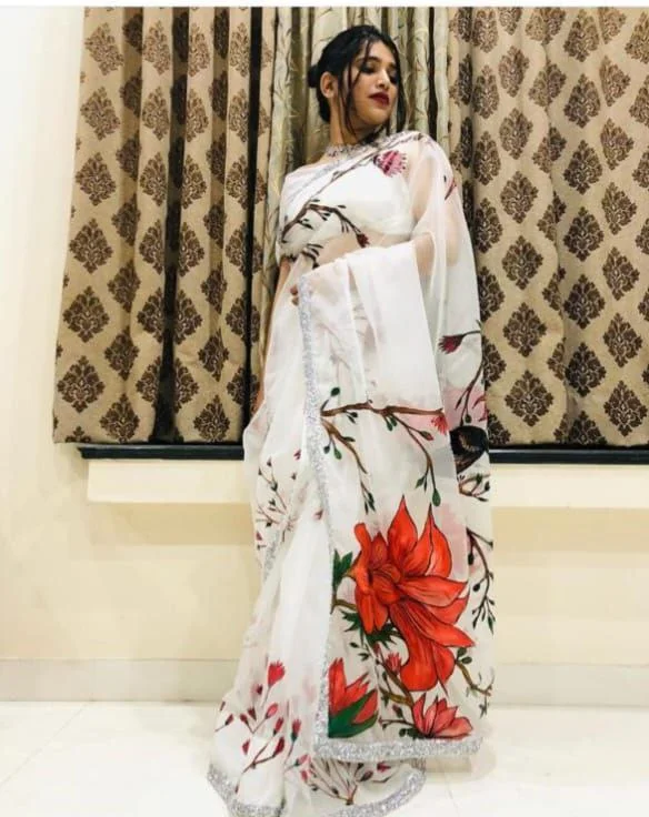 Women's Organza Digital print Hand Work White Saree With Blouse Piece Gathered Detail Blouse