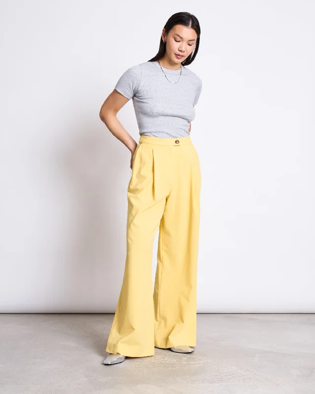 PLEATED WIDE PANTS NIVA BUTTERCUP Slim Fit Casual Pants