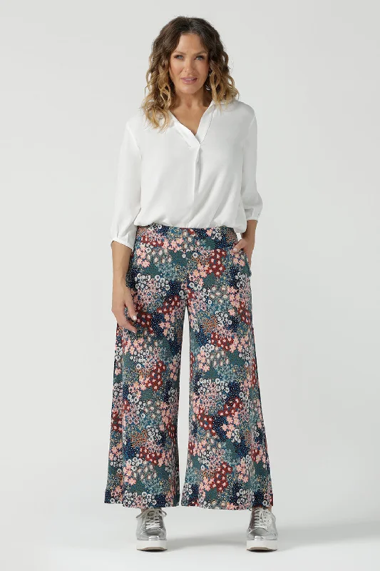 Presley Pant in Whimsy Cozy Jogger Leggings