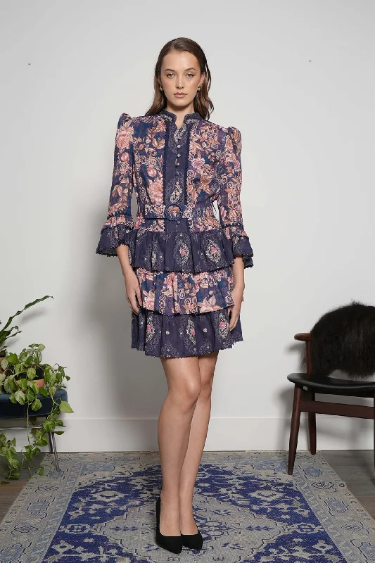 Printed top with mini skirt lace skirt romantic