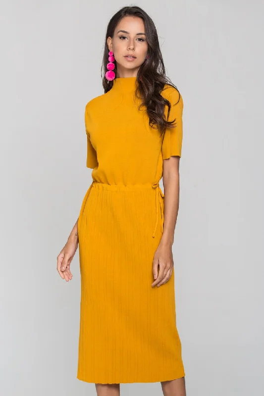Mustard Ribbed Skirt Drop Shoulder high waist skirt