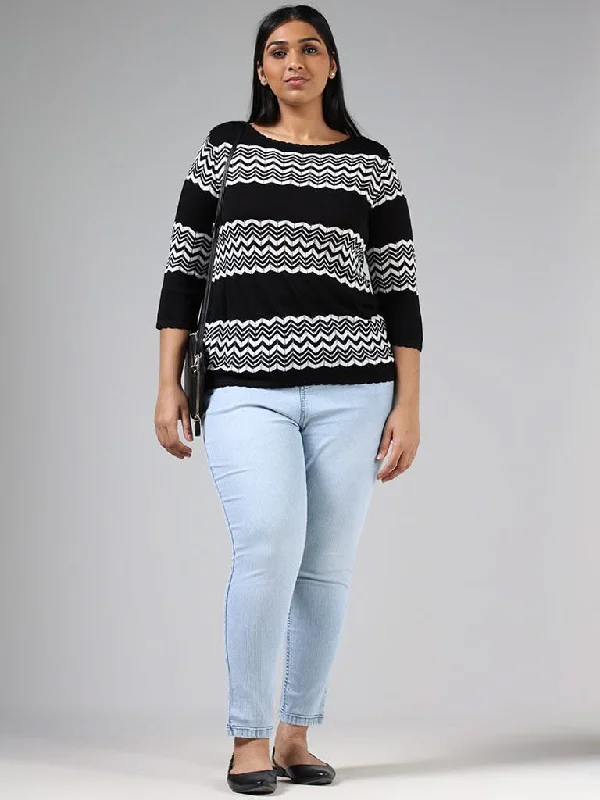 Gia Black & White Chevron Striped Sweater Ribbed Striped Patterned