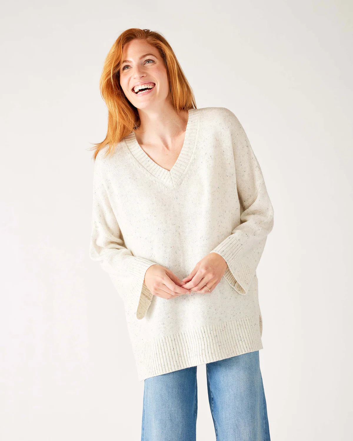 Mersea Montauk V-Neck Sweater Cream Fitted Slim Tailored