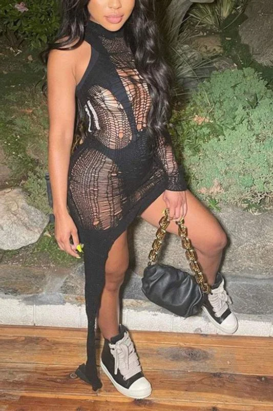 CROCHET MINI DRESS Fashionable Off-Shoulder Mini Dress
