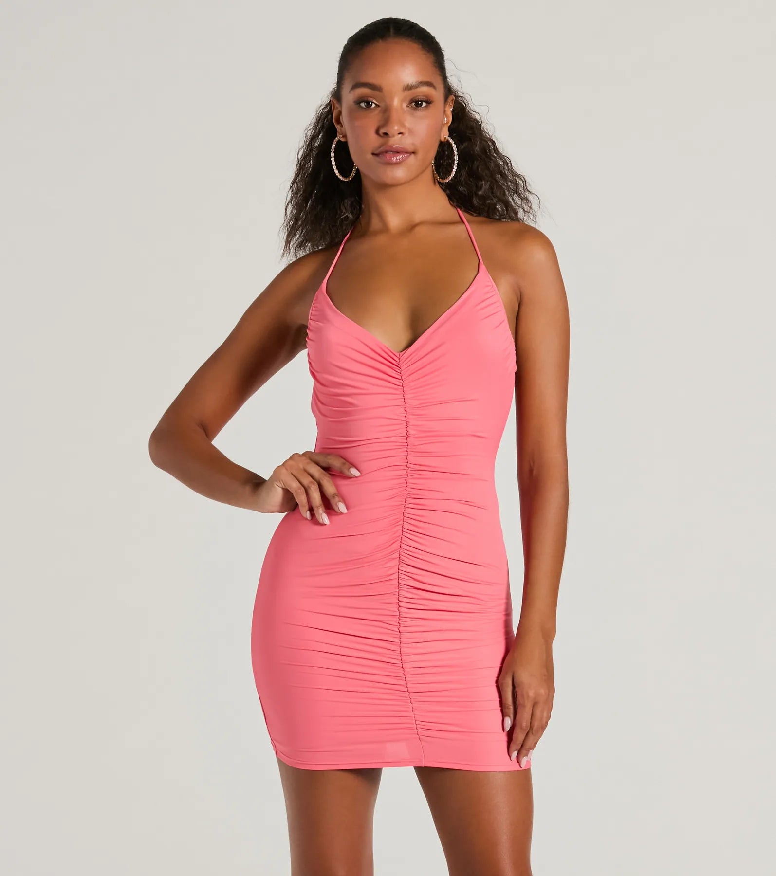Ready To Amaze Low-Back Bodycon Mini Dress Elegant Floral-Print Mini Dress